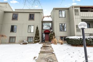 9667 BAYVIEW DR APT 313