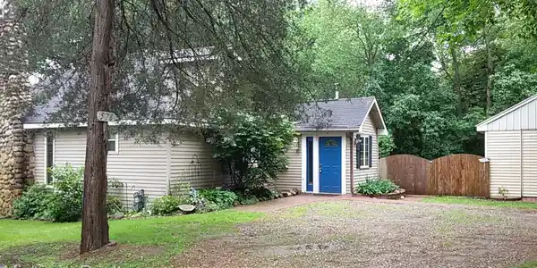 576 HALF ACRE Drive
