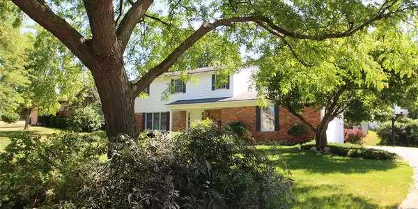 147 INDIAN KNOLLS