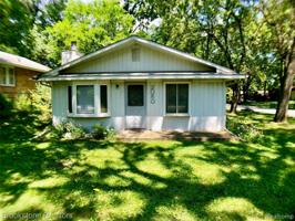 2050 PONTIAC Drive