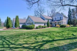 4073 SPLIT RAIL Lane