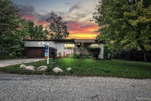 419 Sparks Lane