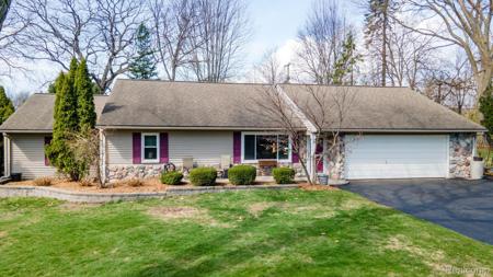 2941 Silverhill Drive