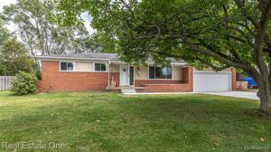 143 Edgelake Drive