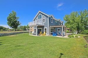 2385 S ISLAND Drive