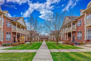 437 OLD PINE WAY