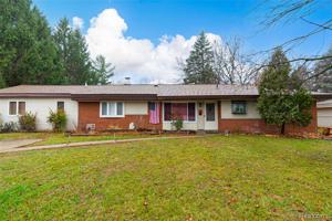 6577 SNOW APPLE Drive