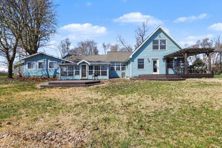 2743 Hemlock Road