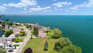 37470 LAKESHORE