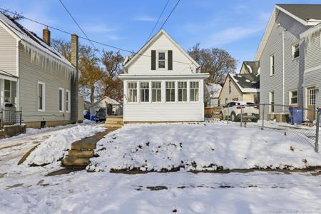 845 Park Street