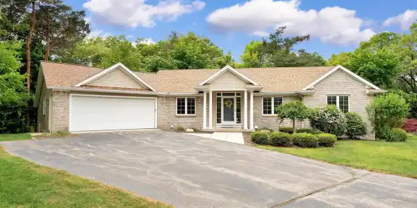 2510 Thoreau Court