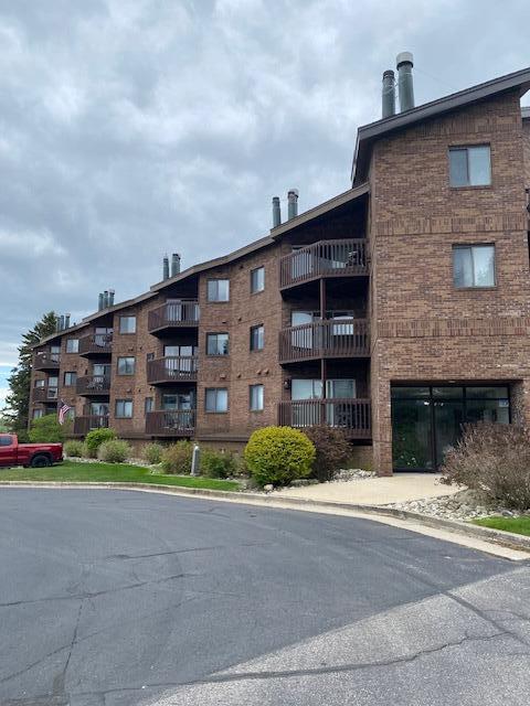 Image 2: condo 5