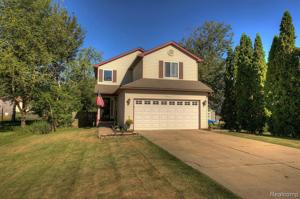 4034 CRESTHAVEN Drive