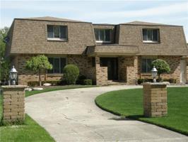 2960 RAVINEWOOD Drive