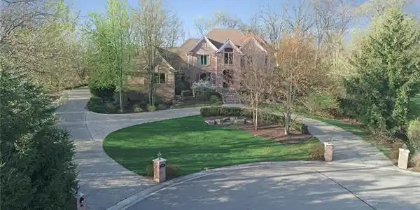 1487 Chestnut Trail