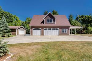 3620 LAKESHORE Road