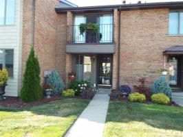 2500 RIVER ROAD