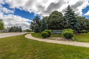 1242 Bay Court