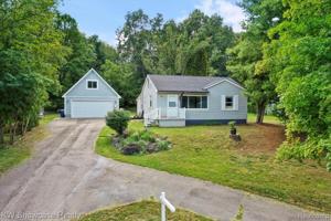 90 LEOTA BLVD