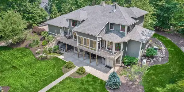 7300 Kirkwood Trail