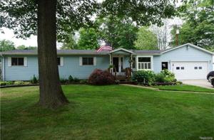 4715 N DUCK LAKE RD