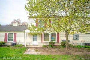 2813 GLENWOOD Court