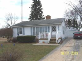 7498 WOODBINE RD