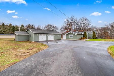 1134 Oak Grove Park Park