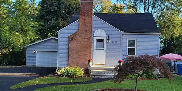 2431 SILVER Circle