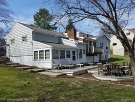 2922 ROWAN Boulevard
