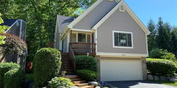 5570 NORTHCREST VILLAGE Drive