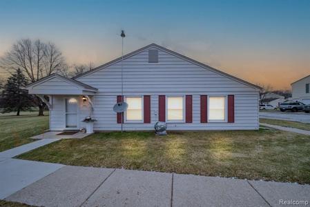 2922 MEADOWBROOK