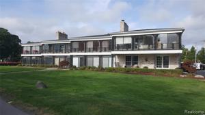 24356 EAST RIVER RD UNIT 18