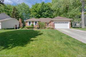 1444 CHANTICLAIR Circle