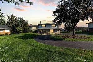 9136 SANDY RIDGE Drive