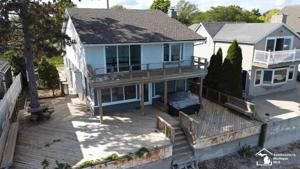3732 LAKESHORE DR