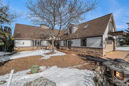 2700 N LOFGREN SHORE Drive
