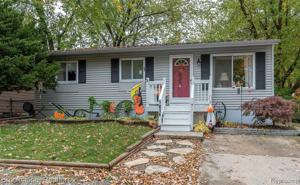 1616 LOOKOUT Drive