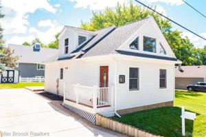 1663 BEECHMONT Street