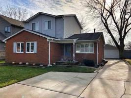38238 HURON POINTE