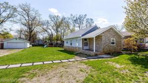 633 LUCILLE Drive