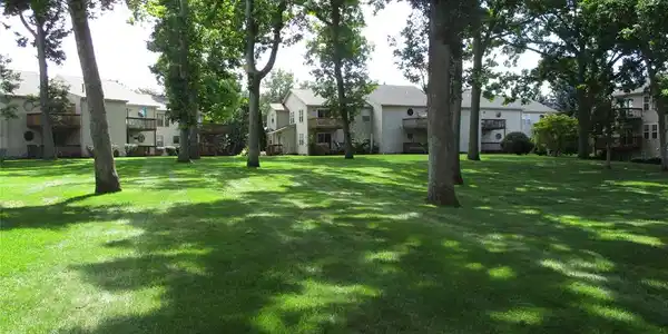 4959 OAK HILL Drive