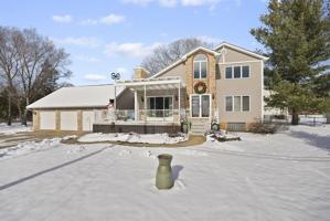 196 S Grand Pointe Drive