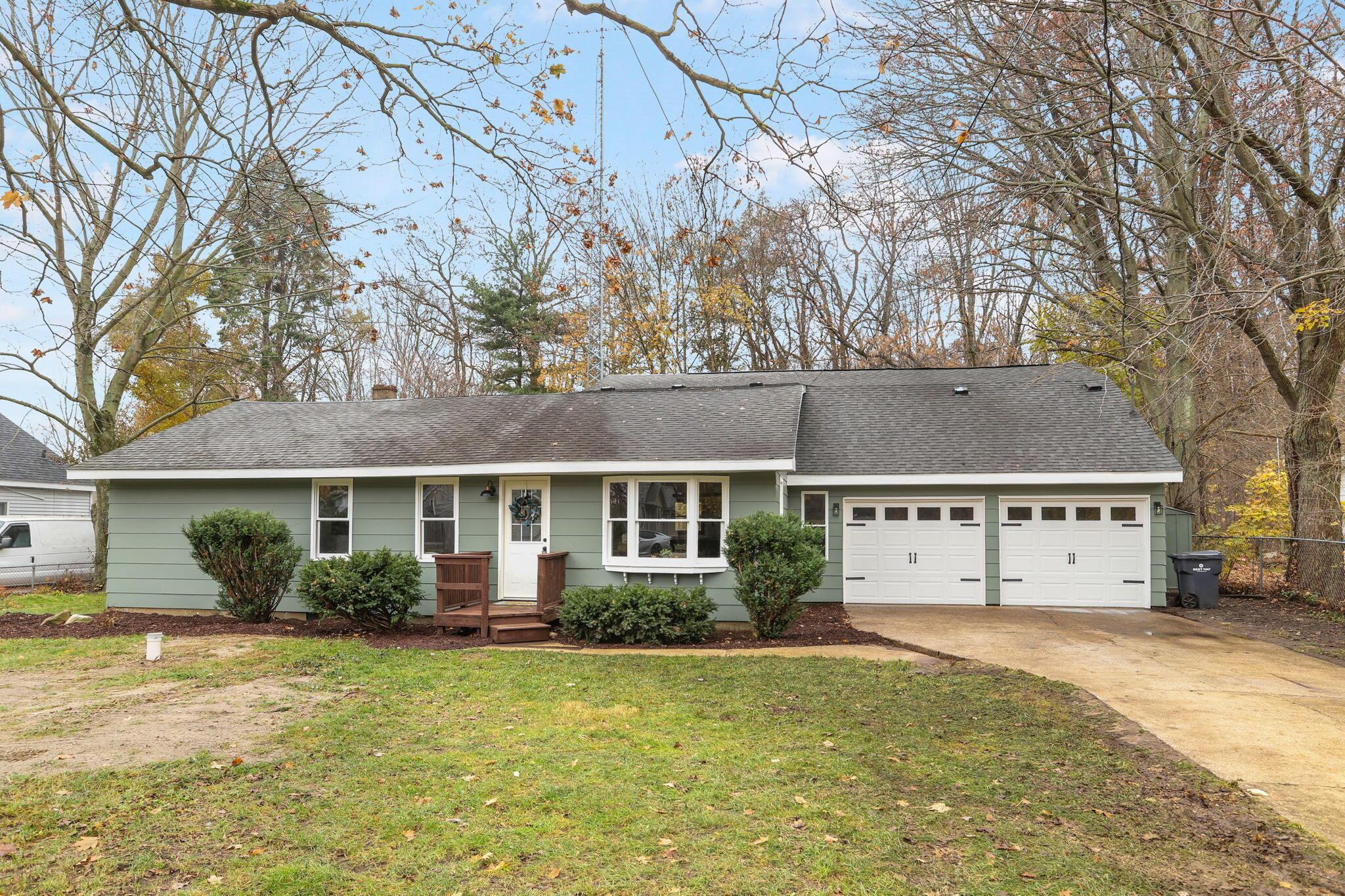 Image 1: 2-web-or-mls-91760-pitcher-dr