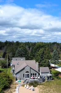 1900 Ausable Point