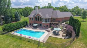 3884 Waterland Drive