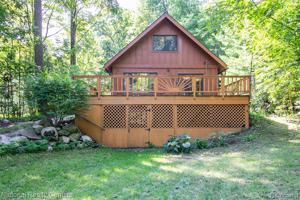 5227 Woodlane Road