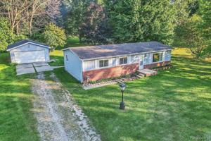 969 RED OAKS Drive