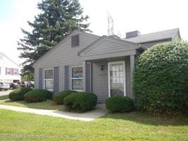 3017 Maplewood Court