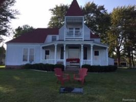 6987 RIVER Road